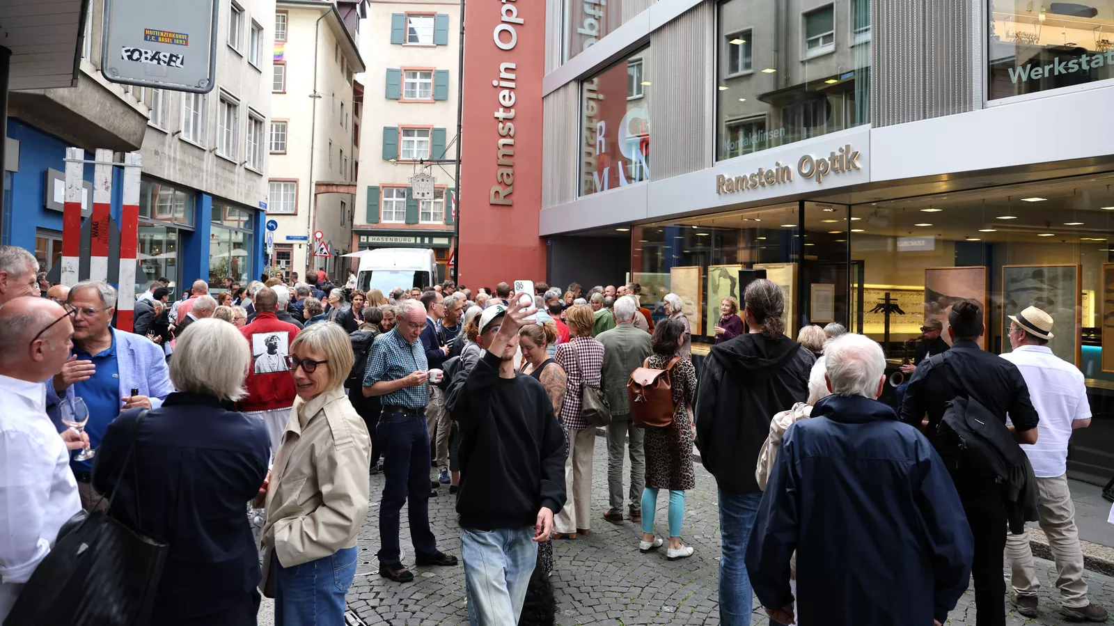 Das Opening der Mette Stausland Plakate